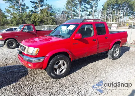 2000 Nissan Frontier Se-V6/Xe-V6 z USA, uszkodzony, nr VIN 1N6ED27T3YC350493